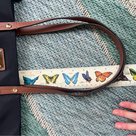 Clavin Klein black and brown classic purse - Picture 4 of 12